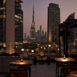Otel Four Seasons International Financial Centre, Dubai