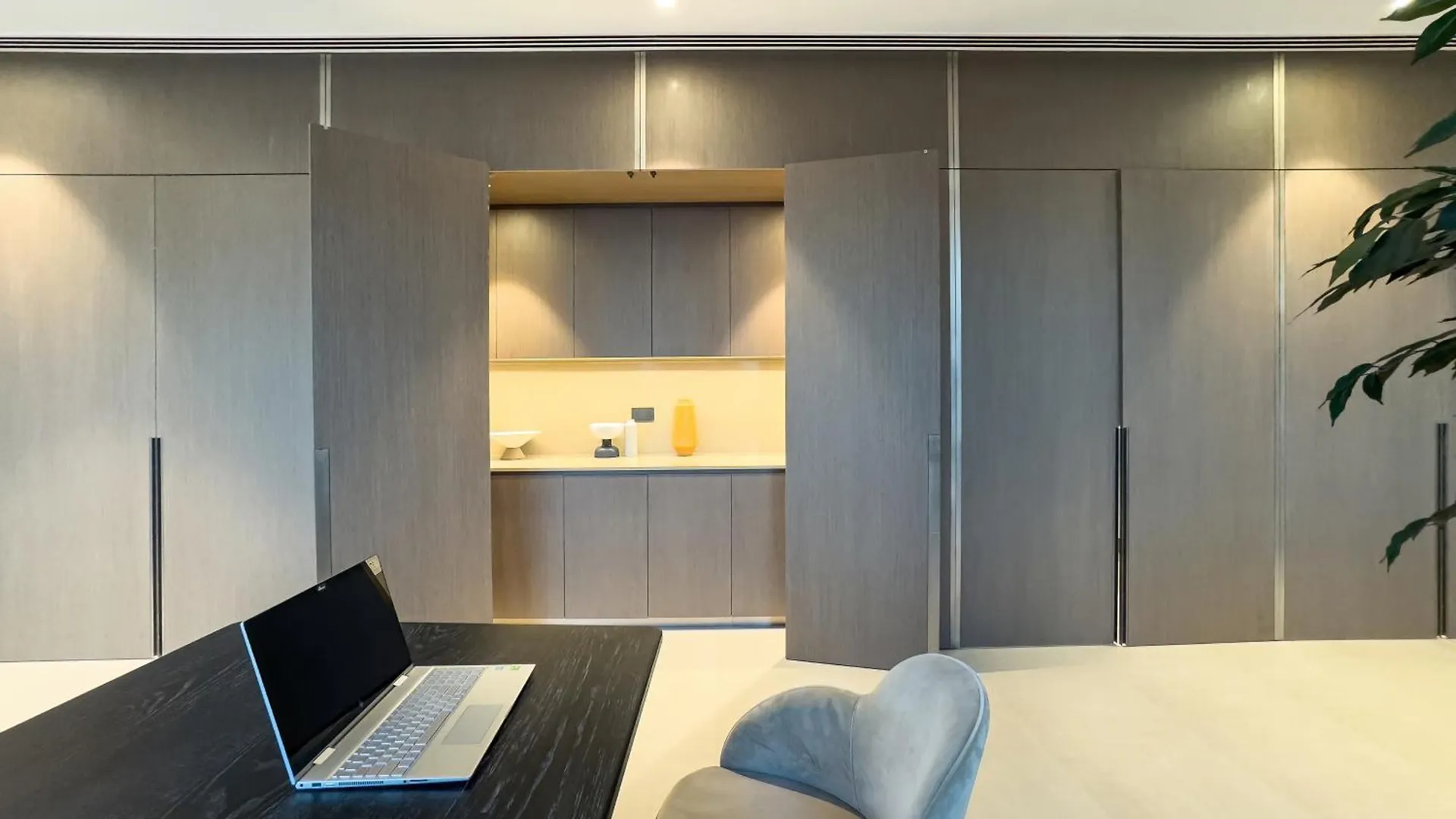 Luxury 1Br 5Min To Dubai Mall Burj Khalifa View From Pool 5*,  Forenede Arabiske Emirater
