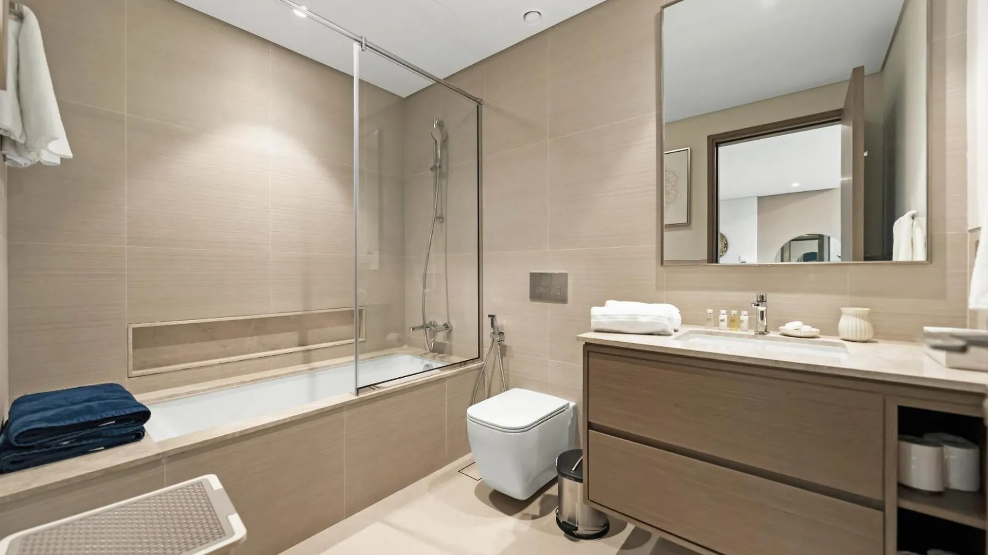 Luxury 1Br 5Min To Dubai Mall Burj Khalifa View From Pool United Arab Emirates